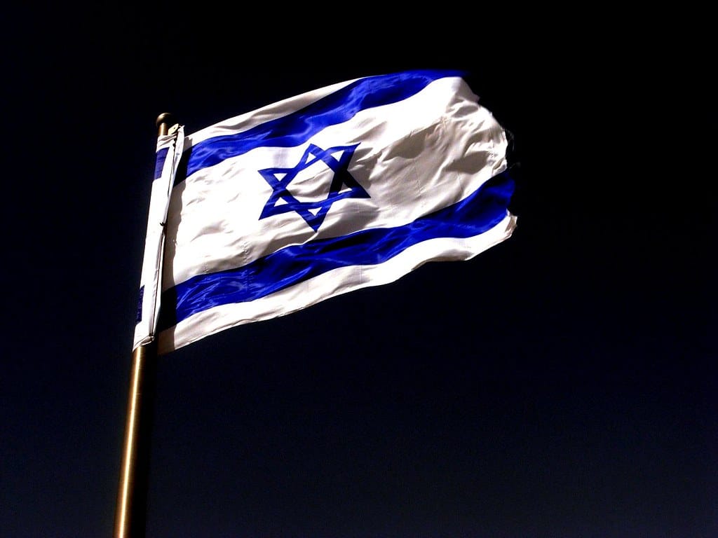 TheIntlMagz's tweet photo. An Israeli missile struck Damascus, Syria, killing almost 15 people on Sunday.
Israel attacked Syria just weeks after it suffered the most devastating earthquake. While the countries around are strong on their embargoes against Syria, Israel is given a free pass to wreak havoc. https://t.co/C2NA0rgfa4
