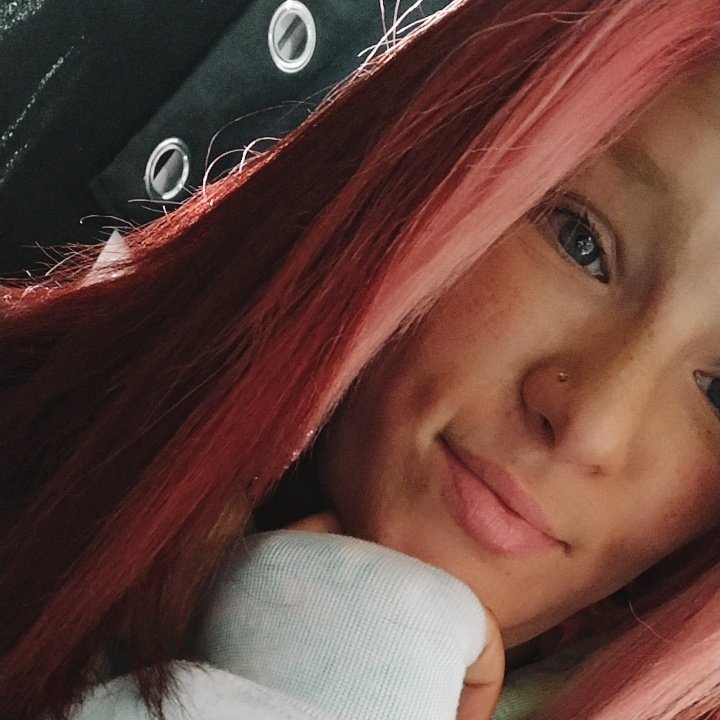 Hayley Clark tweet media