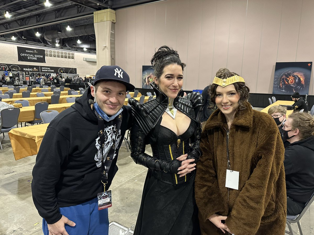 DvdSchlt's tweet photo. Thank you #MCPhilly I had an amazing time! Met some fantastic people, and got some epic wins! @commandcast @SaffronOlive @goberthicks @TaaliaVess https://t.co/OuMmA7QlYP