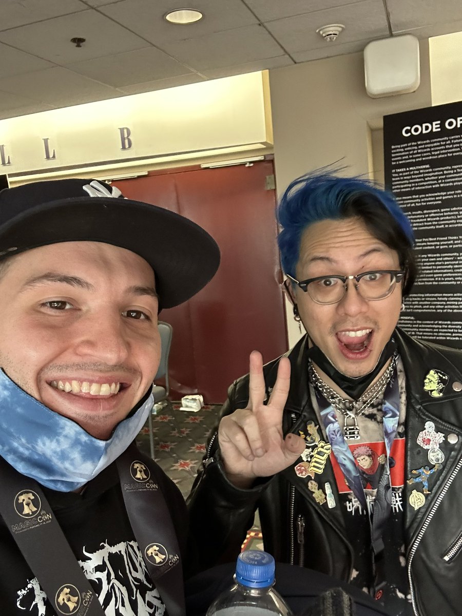 DvdSchlt's tweet photo. Thank you #MCPhilly I had an amazing time! Met some fantastic people, and got some epic wins! @commandcast @SaffronOlive @goberthicks @TaaliaVess https://t.co/OuMmA7QlYP