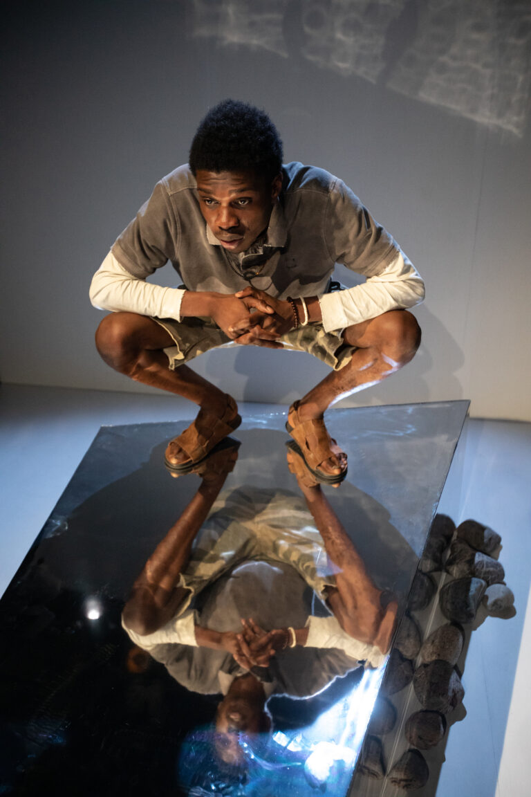 pubtheatres1's tweet photo. #StandingOvationNom

ONE WHO WANTS TO CROSS Marc-Emmanuel Soriano @finborough 'til 23 Feb

The actors brought real stage presence to this story about refugees.  Sarah Beaton’s set design was stunning with sound &amp; lighting adding to the piece. 

All noms https://t.co/HAiA7s5rkh https://t.co/WTA7uwKNgH