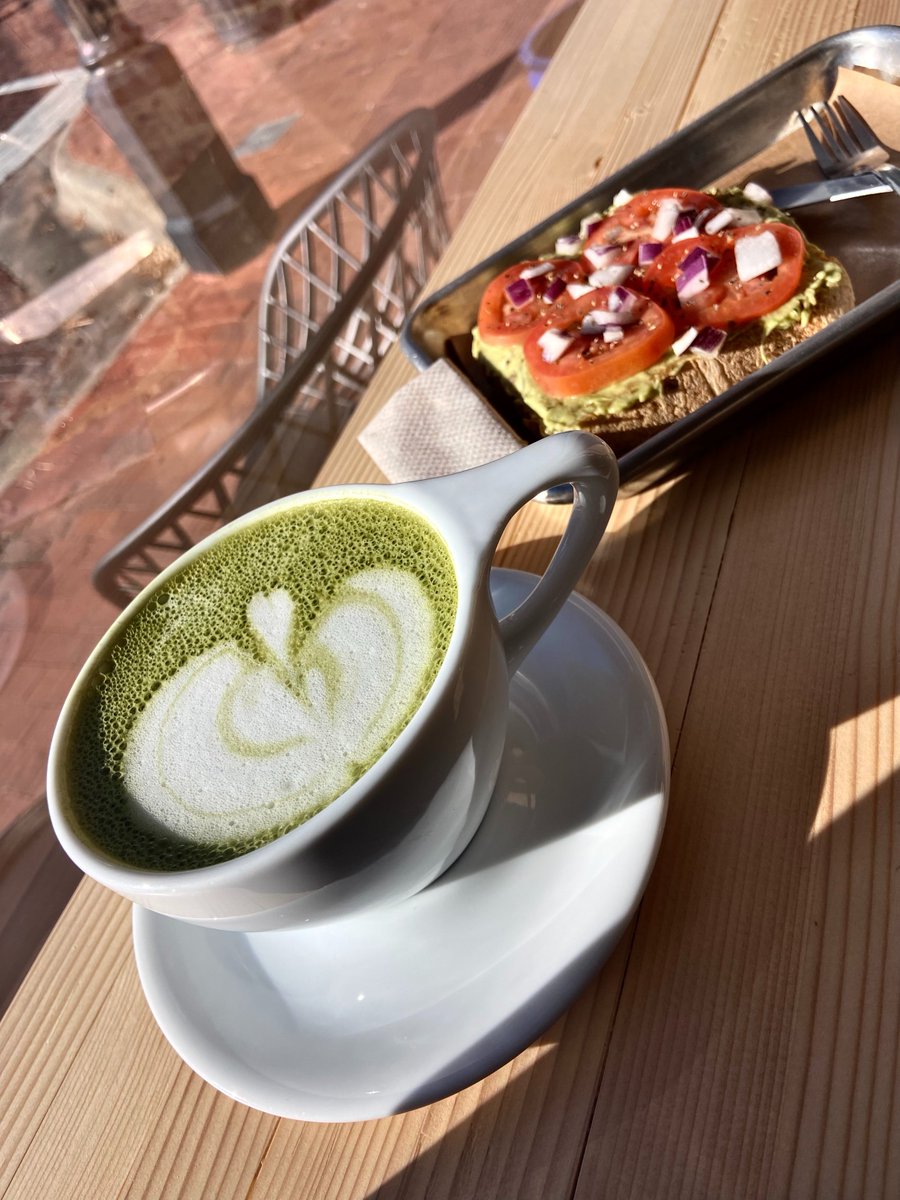 FullContact tweet media