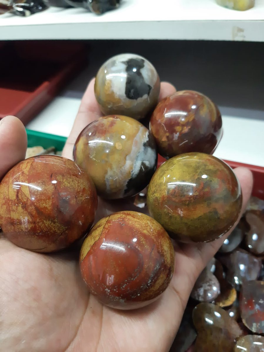 NFTDenX_ tweet media