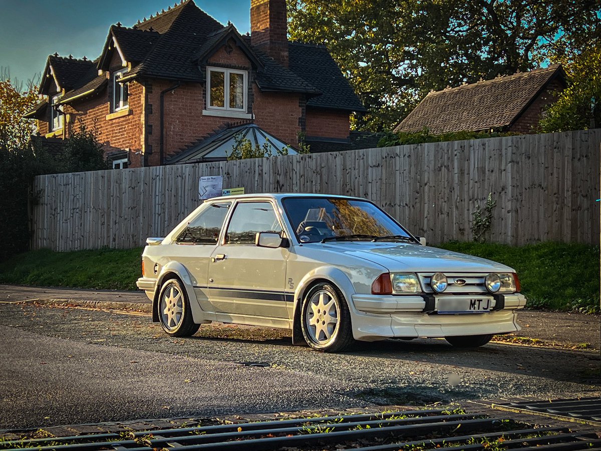 simon bates (@b9tec) on Twitter photo It’s a nice dry sunny day today ☀️
Can’t wait to bring this old girl out of hibernation🙌 #fordrs #ford #classiccar #classiccars #fordescortRS <a href="/Ford/">Ford Motor Company</a> <a href="/FordPerformance/">Ford Performance</a> It’s a nice dry sunny day today ☀️
Can’t wait to bring this old girl out of hibernation🙌 #fordrs #ford #classiccar #classiccars #fordescortRS <a href="/Ford/">Ford Motor Company</a> <a href="/FordPerformance/">Ford Performance</a>