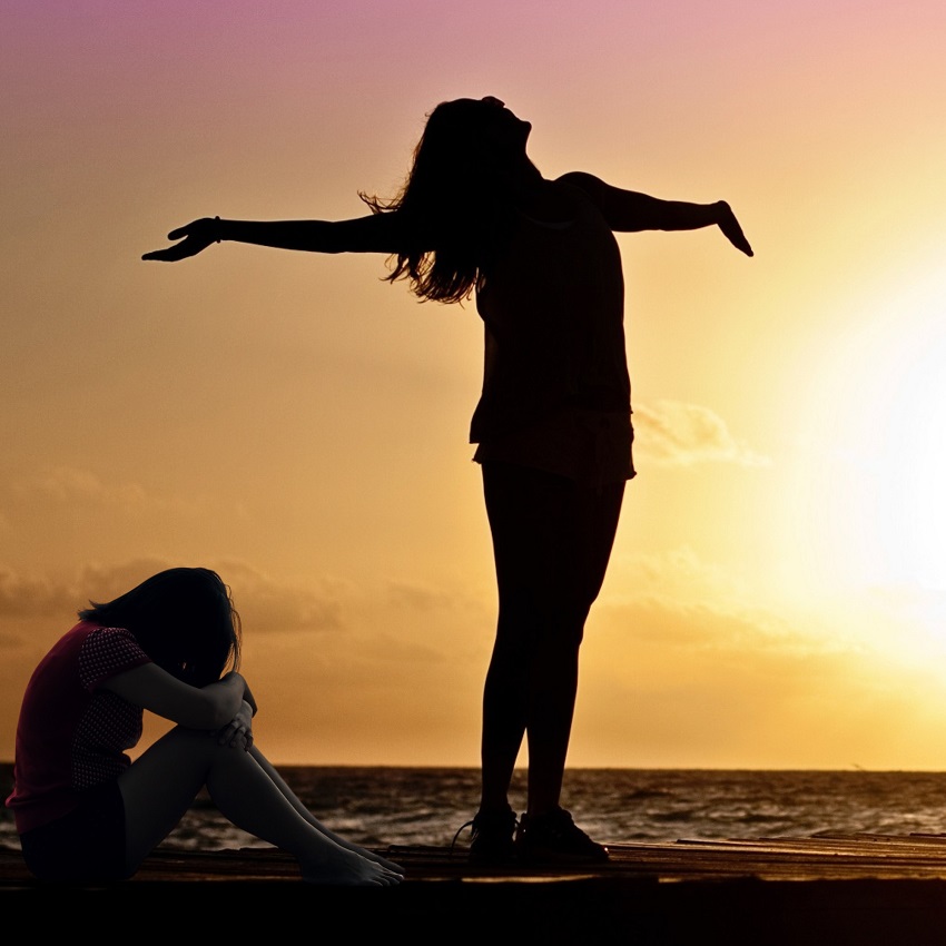 LmLacee's tweet image. Support the Dragon's Gap Kickstarter campaign

▫ 🎮 KICKSTARTER GO-GO-GO: 
▫ 🗒️ Helpers: @BestKickstarter @ksr_united @backercamp @AFrogsTaleGame @NootboxGames @sweetcanvasVN 
▫ Home: tinyurl.com/5yw9w68y
▫ Hashtags: #dragonsgap #kickstarter 

tinyurl.com/5ac6663n