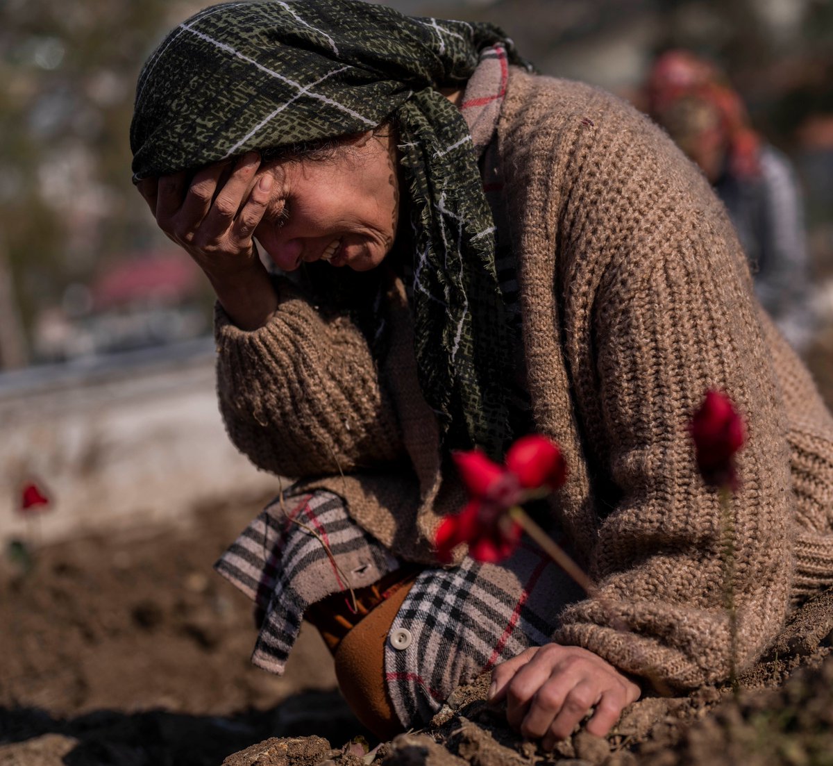 on Twitter "RT ajplus Turkey ended most earthquake search and