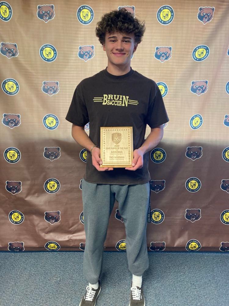 Congratulations Trey Moseman-selected as MT Boys Soccer Player of the Year by the United Soccer Coaches! <a href="/CapitalHighFC/">Helena Capital High Soccer</a> @SchoolsHelena #gobru