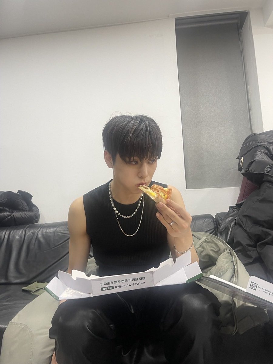 oathforj's tweet photo. 이주연
귀여워 https://t.co/3JbWQNvxao