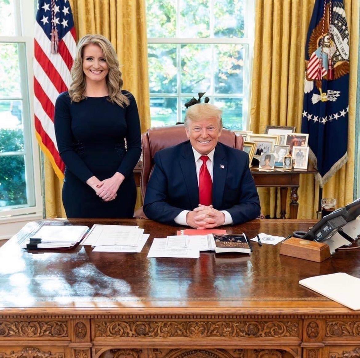 realJennaEllis's tweet photo. Happy Presidents’ Day to my favorite president, @realDonaldTrump! https://t.co/5z2fIBRF4h
