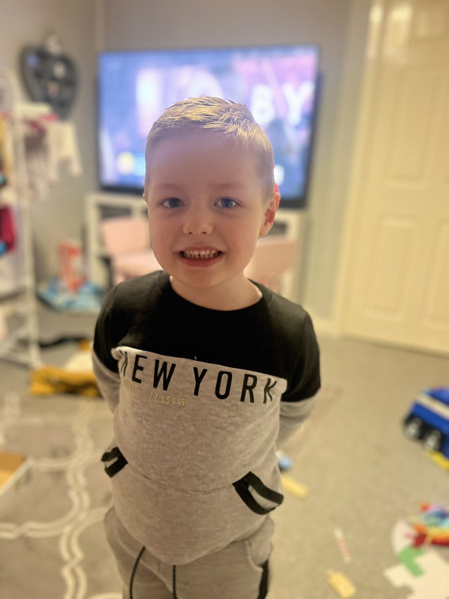 Vickitoria_'s tweet photo. I can’t believe my first born is nearly 4. Those 4 years have flown over 🥰💙 https://t.co/MnbIaNN5jJ