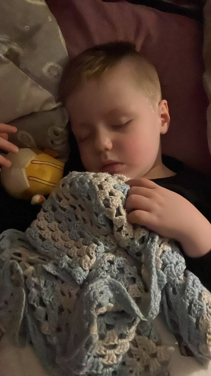 Vickitoria_'s tweet photo. I can’t believe my first born is nearly 4. Those 4 years have flown over 🥰💙 https://t.co/MnbIaNN5jJ