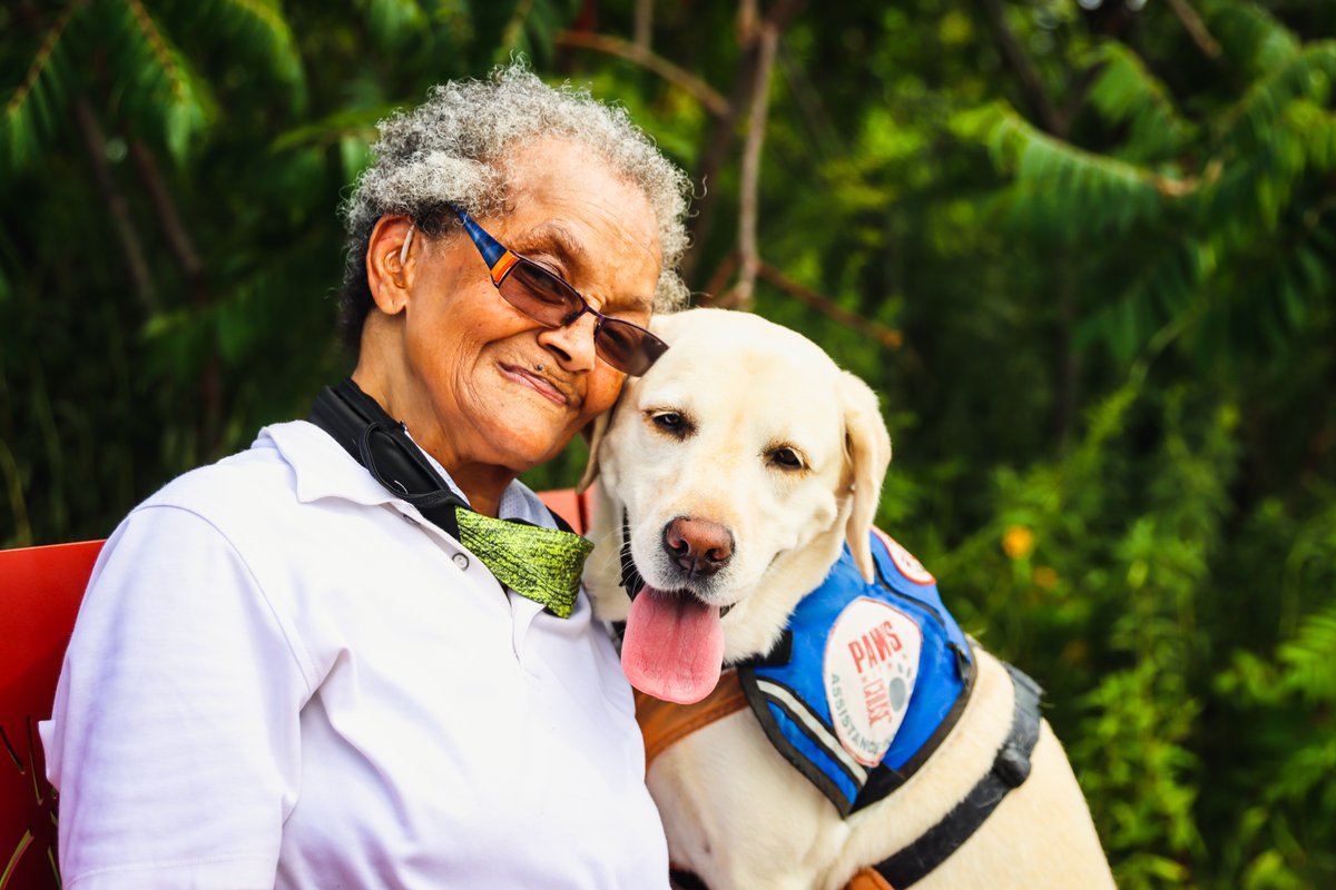 umnVMC's tweet photo. Every day is #LoveYourPetDay for us at VMC, but today is extra special. National Love Your Pet Day is a great chance to give them the extra attention they always want and to honor our pets' roles in our lives ❤️ 💛 💙 #umnVMC https://t.co/BFlmYyRGeG