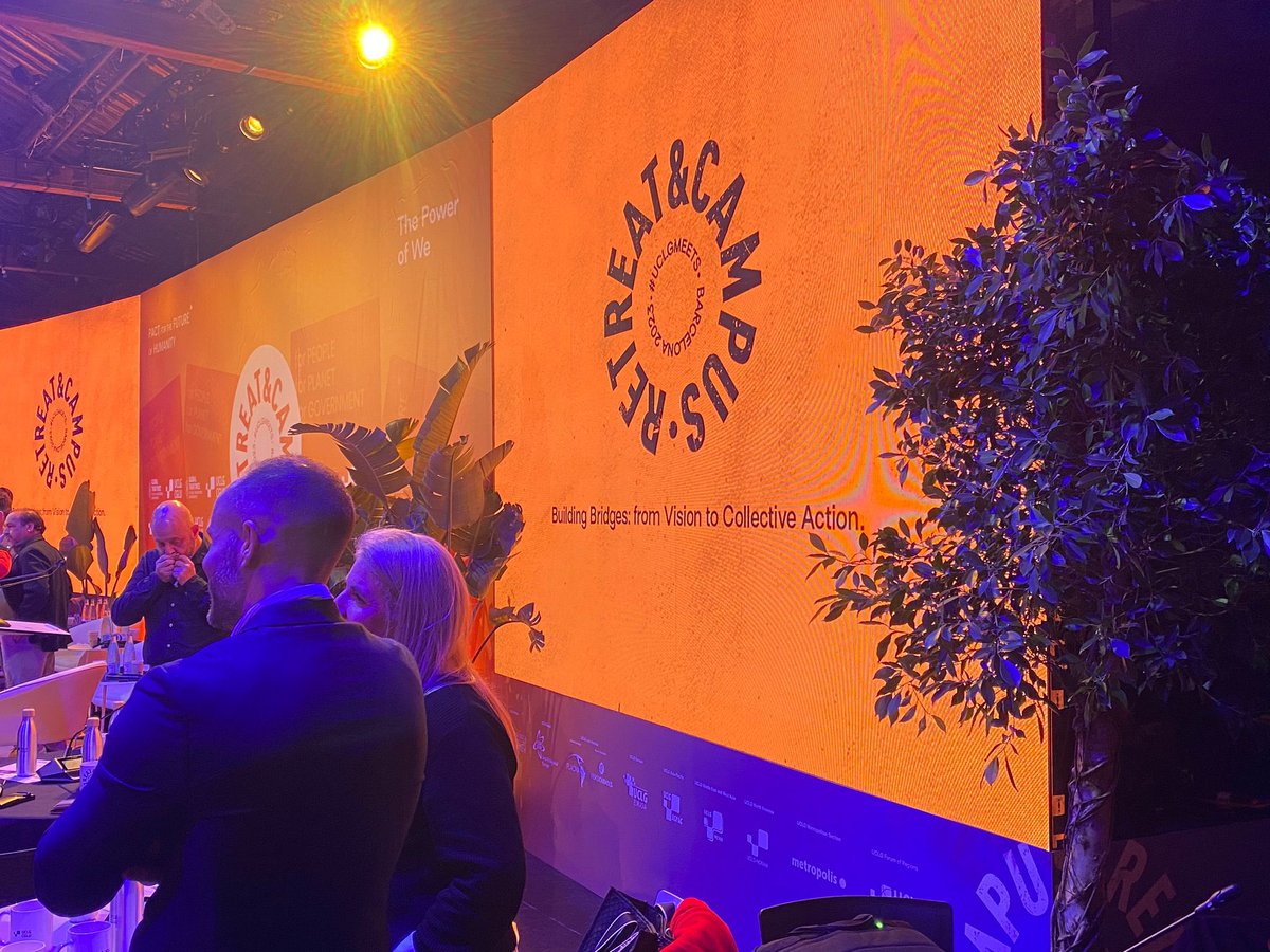 UResilienceHub's tweet photo. So excited to be here with old & new friends at #UCLGmeets.
💬 “We meet because the strength of the municipal movement will secure a better future for all of humanity” @unhabitat @uresiliencehub happy to join the “we”.
We #MoveToResilience & implement the #NewUrbanAgenda https://t.co/I2ZQ2n0ohw