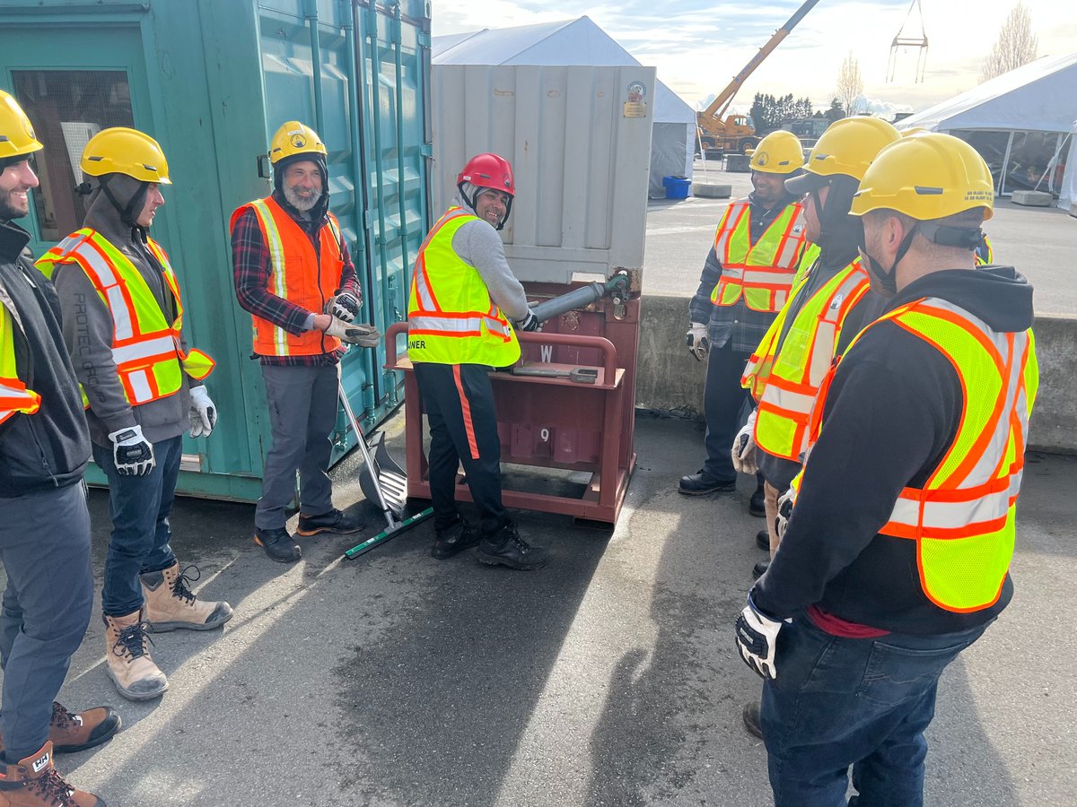 SukiHache's tweet photo. Very proud to have partnered with ILWU Local 502 to recruit 197 new Longshore employees to move Canada’s Cargo through the Port of Vancouver.  A big shout-out to the ILWU trainers for their professional instruction to new recruits teaching them to work together, and stay safe. https://t.co/Ghjpx2PGgn