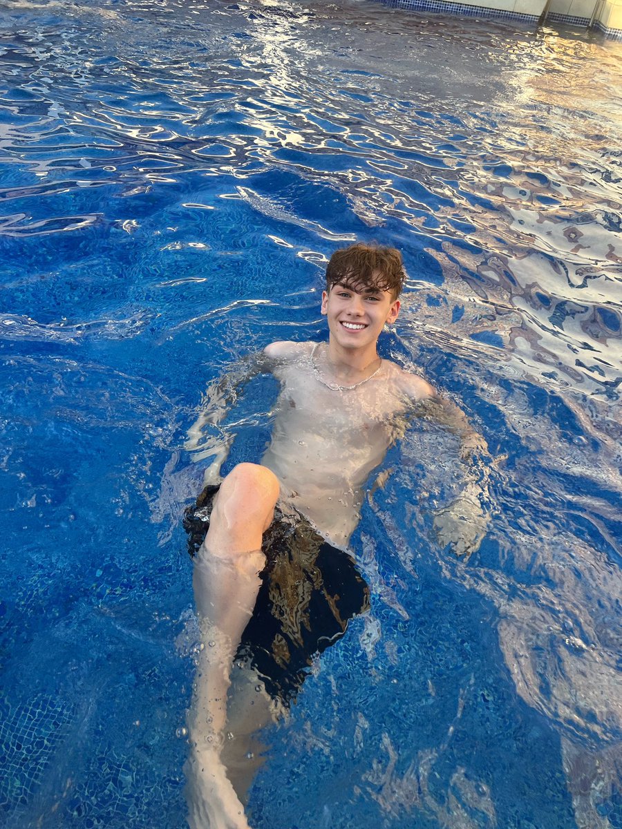 ejaywoods's tweet photo. 🌊🐬

https://t.co/B1rpEJJtoz https://t.co/XMBc64FQt7