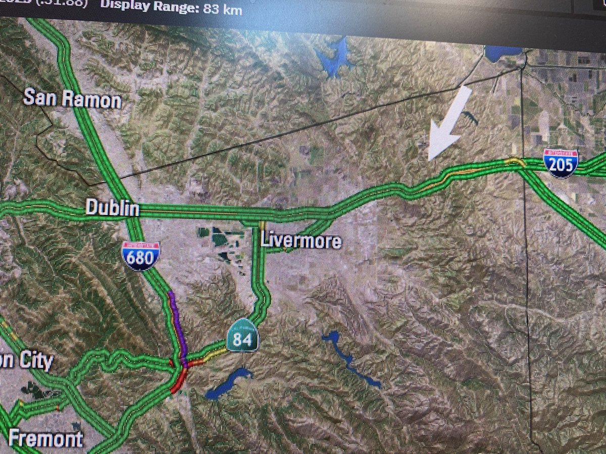 arasmusKTVU's tweet image. Not many cars on the road this #PresidentsDay2023 but there are… COWS. @CHPDublin says drivers calling in to report “multiple cattle”walking along the shoulder of WB 580 near Grant Line Rd. #Livermore #BayAreaTraffic @KTVU