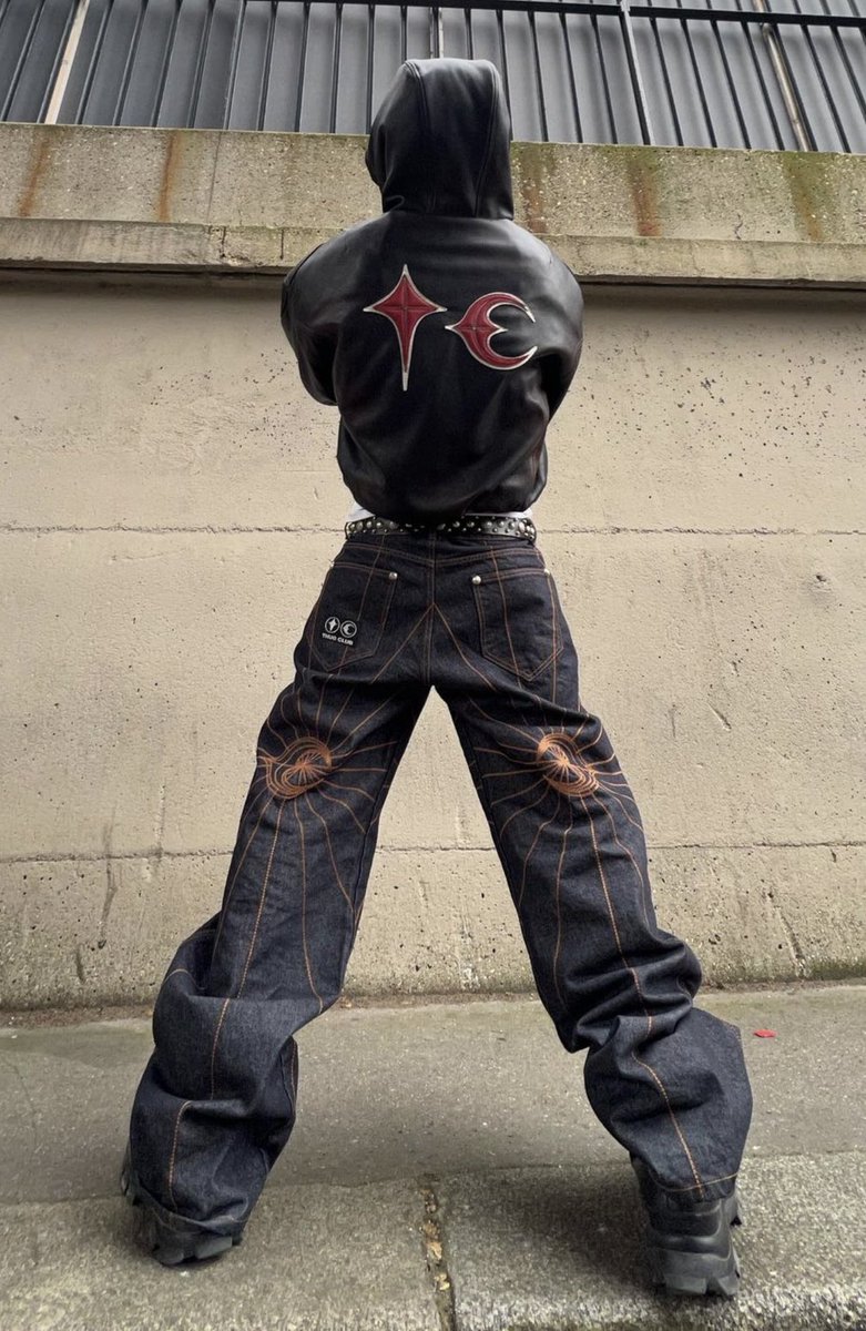 StreetFashion01's tweet photo. Denim by Thug Club (2023) https://t.co/i3Ee7NsJCP
