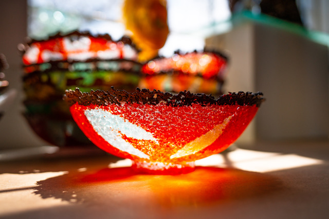DMGlassStPete's tweet photo. Morning Pate de Verre workshop with Deanna Clayton - https://t.co/9cyOpLZkI7 Great Start to your Florida Day!

This is a perfect activity to share with friends and family.

Have fun while sipping coffee, tea or Mimosas! https://t.co/iFTOqFvfkB