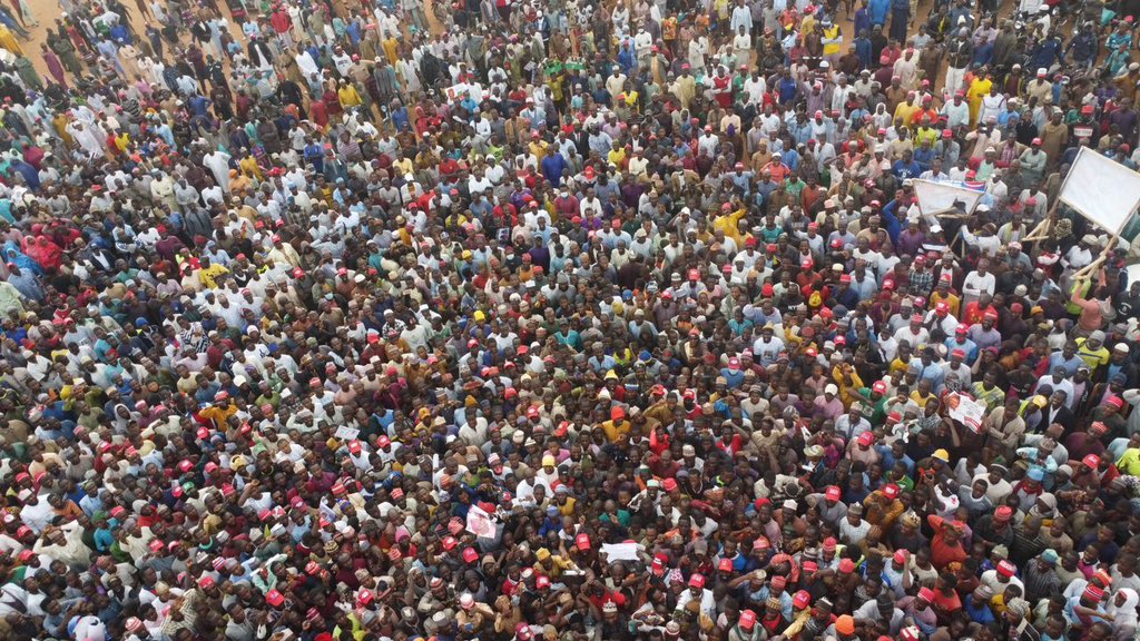KwankwasoRM's tweet photo. Today, the good people of Funtua Local Government in Katsina State received us with the biggest statement of support and solidarity. 

The next number of days promise to be exciting, and Funtua was an excellent start! - RMK https://t.co/EAwUY8Pg7l