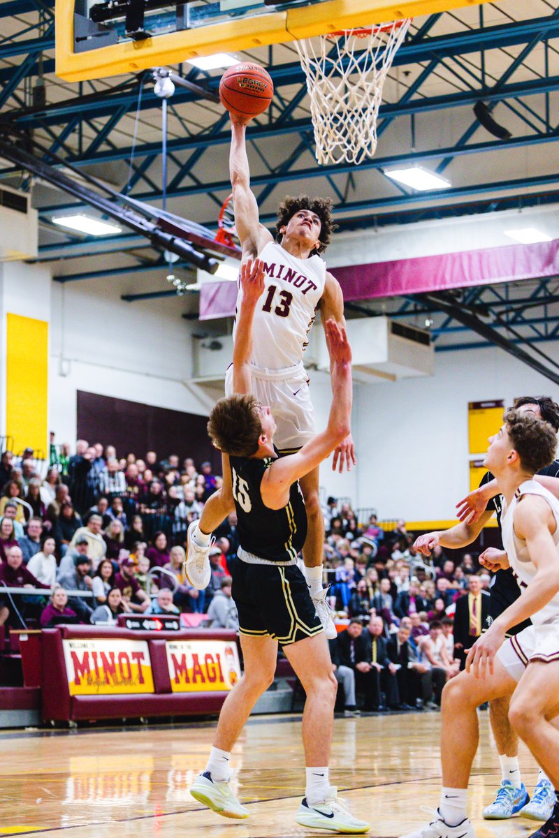mason_kramer_'s tweet photo. MHS vs LHS https://t.co/ah2yCk13Oo
