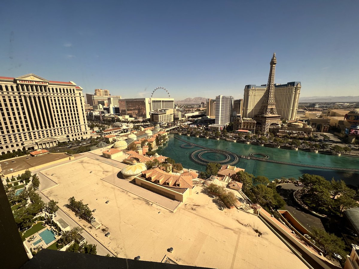 _ReallyJames's tweet image. The Bellagio is incredible but this view from my room is even better. Can’t wait to see it at night.