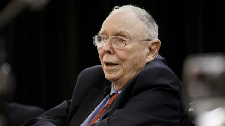 #Cryptocurrency is ‘crazy, stupid gambling,’ and ‘people who oppose my position are idiots’

Billionaire Charlie Munger