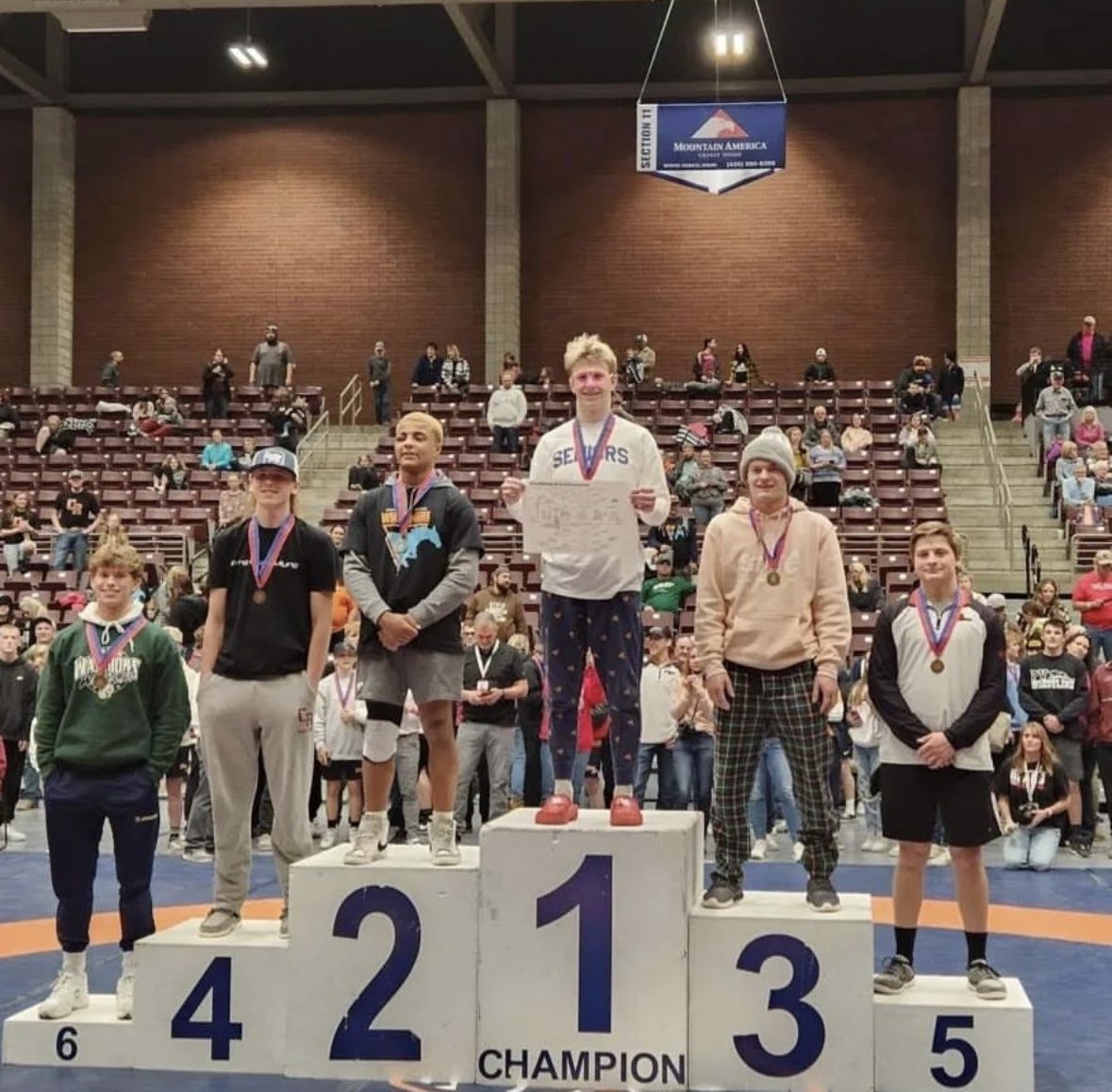 Congratulations to <a href="/munk_owen/">Owen Munk</a> for winning state! #Thrillville🦅