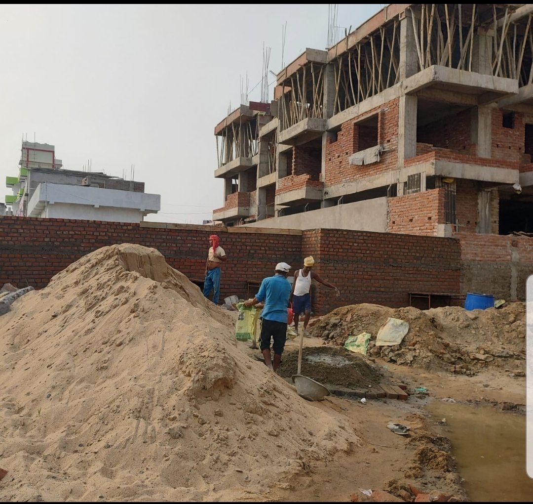 Riteshkumardli's tweet photo. Helplessly watching my mother's land property bought &amp; regd 34 yrs back, being encroached forcefully by school authorities of Gandhi High School,Khagaul,in connivance with anti-social elements,also blocking her access to residential plot.@bihar_police terms it as a civil dispute. https://t.co/O3jxQMy8CE