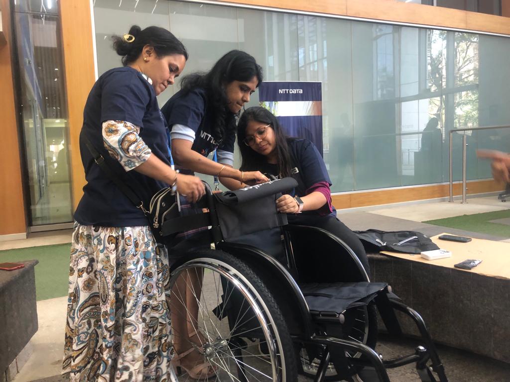 motivation_ngo's tweet photo. Today our program team spent the day at #NTTDATA Whitefield office, Bangalore for Wheelchair fitment as part of the employee engagement activity.
@NTTDATA @WeAreMotivation
#motivationcares #india #motivationIndia  #wheelchair #mobilitydisability  #PwD
#employeeengagement https://t.co/VpEceQzw2x
