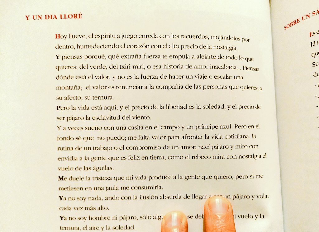 Mi vida está aquí, presa de un sueldo y un horario. Mirando con envidia a los pájaros que vuelan, agarrada a un grillete que yo misma me impuse.

Mientras leo a Miriam García Pascual que me bajó una estrella para recordarme cómo es el cielo.