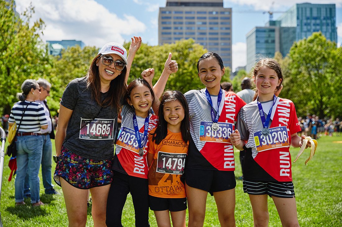 OttawaRaceWknd's tweet image. The Ottawa 2K presented by @Runkeeper is the perfect event for families! Flat, accessible, and FUN! 

Find out more here: runottawa.ca/races-and-even… #FamilyDay