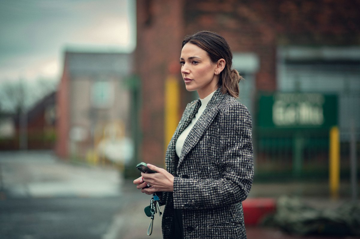 Netflix UK & Ireland (@netflixuk) on Twitter photo NEWS: <a href="/michkeegan/">michelle keegan</a> will star in FOOL ME ONCE, a new thriller based on the book by <a href="/HarlanCoben/">Harlan Coben</a>.
The limited series also stars <a href="/RCArmitage/">Richard Armitage</a>, <a href="/adeelakhtar1234/">Adeel Akhtar</a>, and Joanna Lumley! Coming soon to Netflix. NEWS: <a href="/michkeegan/">michelle keegan</a> will star in FOOL ME ONCE, a new thriller based on the book by <a href="/HarlanCoben/">Harlan Coben</a>.
The limited series also stars <a href="/RCArmitage/">Richard Armitage</a>, <a href="/adeelakhtar1234/">Adeel Akhtar</a>, and Joanna Lumley! Coming soon to Netflix.