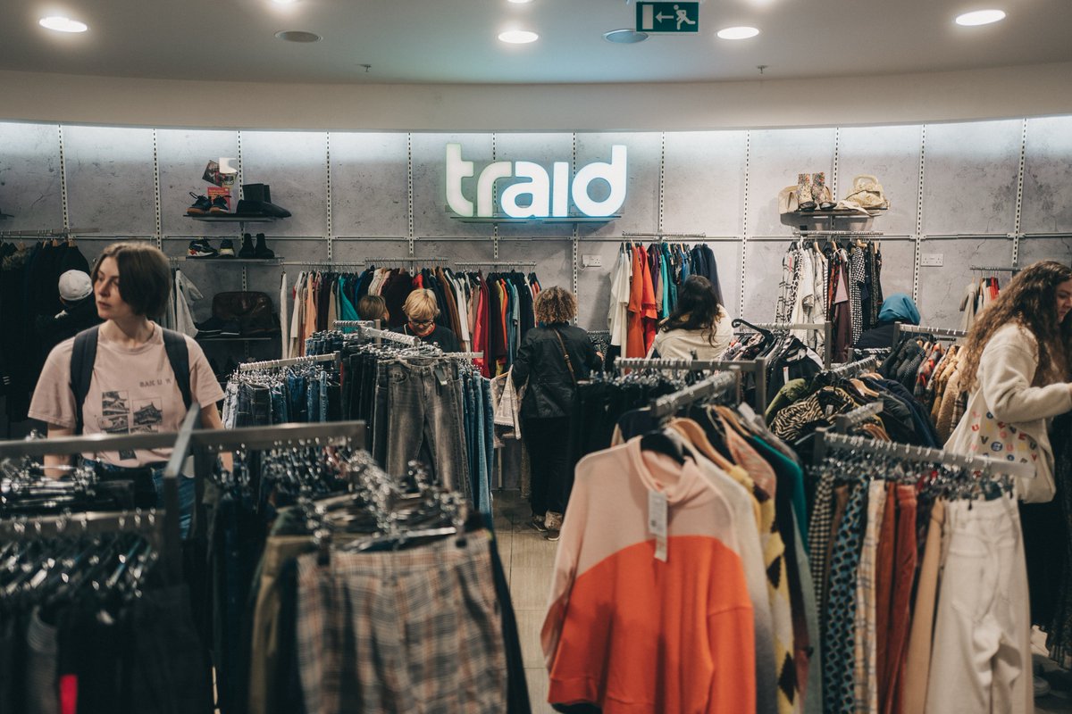 TRAID's tweet photo. Have you visited TRAID @CharityMkt? β
β
If not, there is still time, we'll now be open until Sunday 12th March @brentcross_sc!β
Image credit πΈ Mykola Romanovsky
#secondhandfirst #shopsecondhand #secondhandshopping #reuseclothes #CharitySuperMkt https://t.co/NL6MS5aq2X