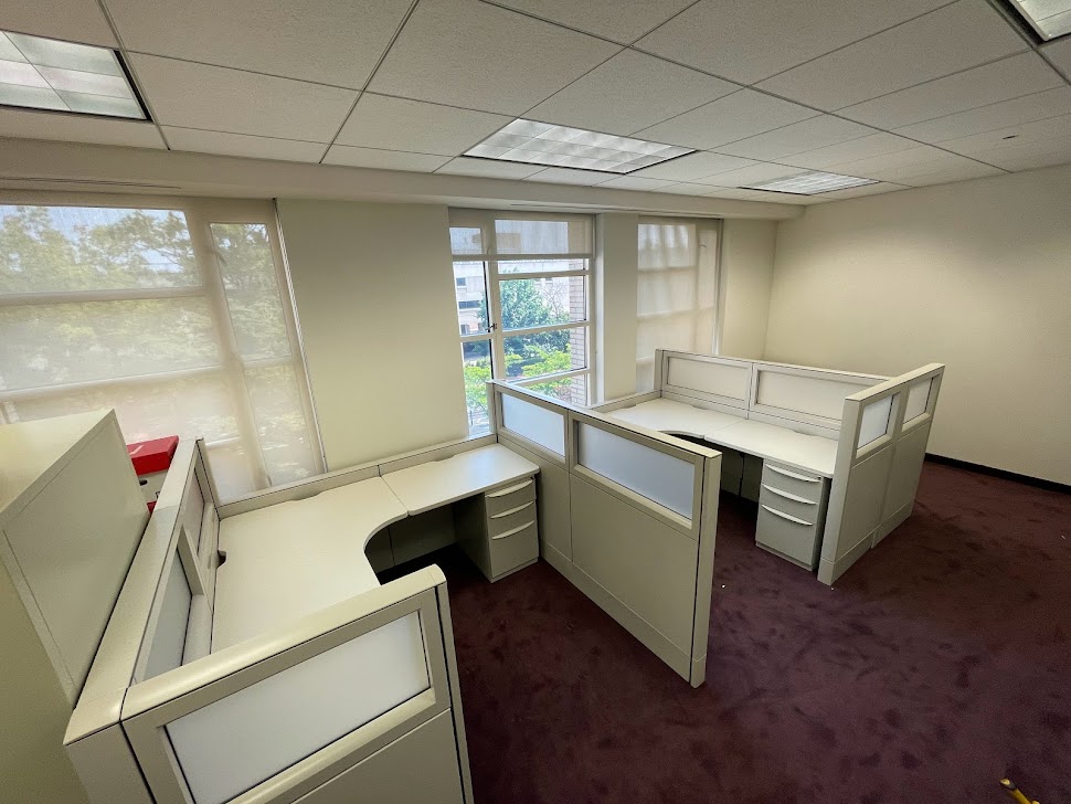 OFAssemblers's tweet photo. Take the hassle out of setting up your new furniture – leave it to the professionals! Get professional for office cubicle installation services today.
  To find more information, click here https://t.co/PVIpTjMy48
#LeaveItToUs #officefurniture #cubicle #design #officespace https://t.co/hlQaJ3apkT