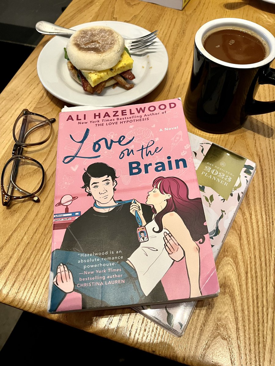 ✔️catch up on reading
✔️celebrate friends birthday
✔️eat well
✔️work on blog

… not a bad weekend. Yours?