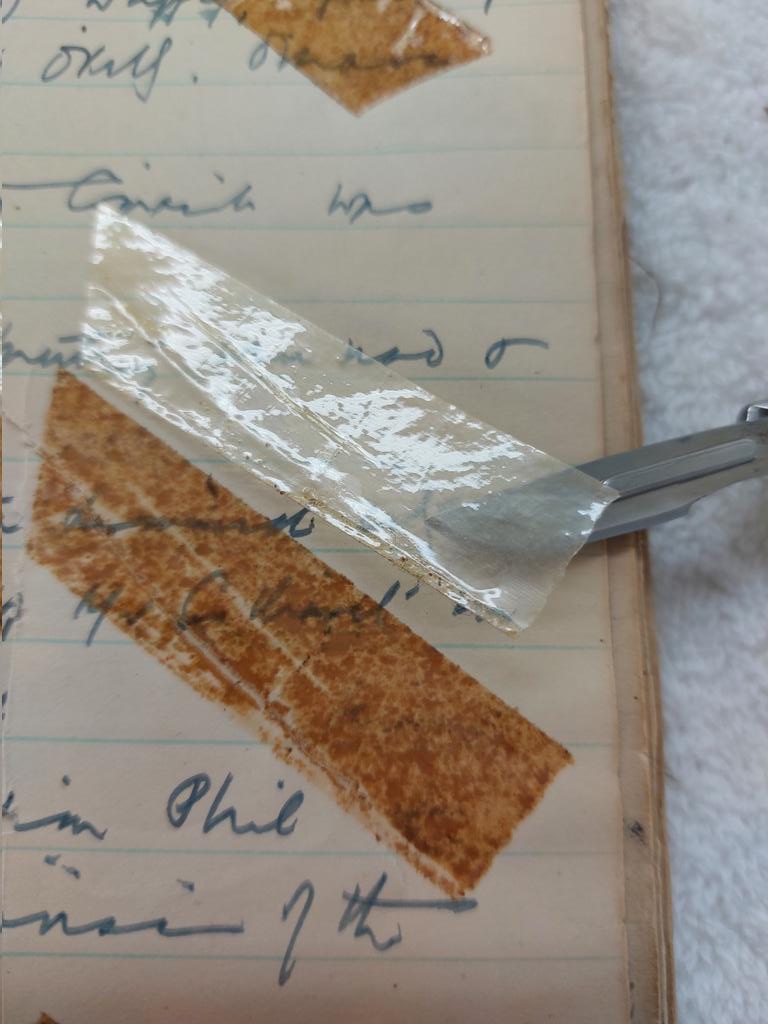 paperworksliz's tweet photo. Classic example of pressure sensitive tape (sellotape) degrading.  Plastic carrier comes away &amp; adhesive underneath degrades,discolours &amp; becomes ingrained with the paper fibres. Conservators nightmare 😱
#tapeisevil #paperconservation #paperworksstudio
@ICRI__ @HeritageHubIRE https://t.co/x6kvZgBTmk