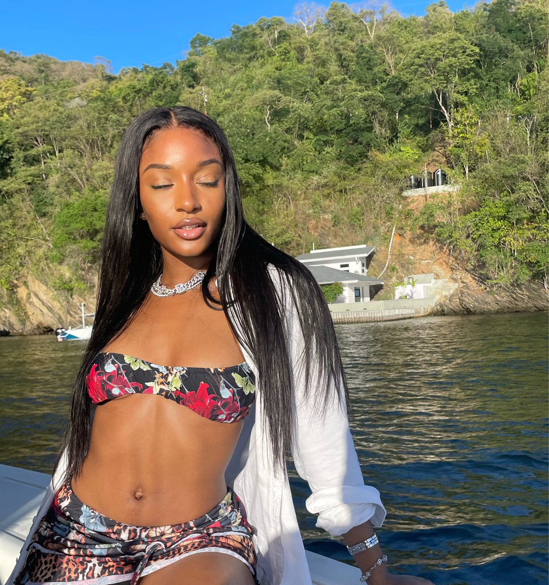 Celestial being tweet media