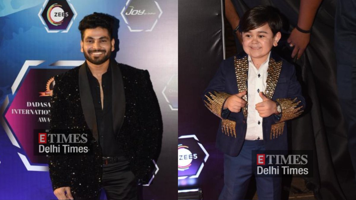 From @Varun_dvn & @AnupamPKher to @itsmetejasswi & @shetty_rishab, celebs grace the red carpet at @Dpiff_official ⭐️

#DadasahebPhalkeInternationalFilmFestival @TheRashamiDesai @neetimohan18 @_MohitChauhan #SheebaChadha #Bollywood #TV #TejasswiPrakash #RishabShetty #BarkhaSingh