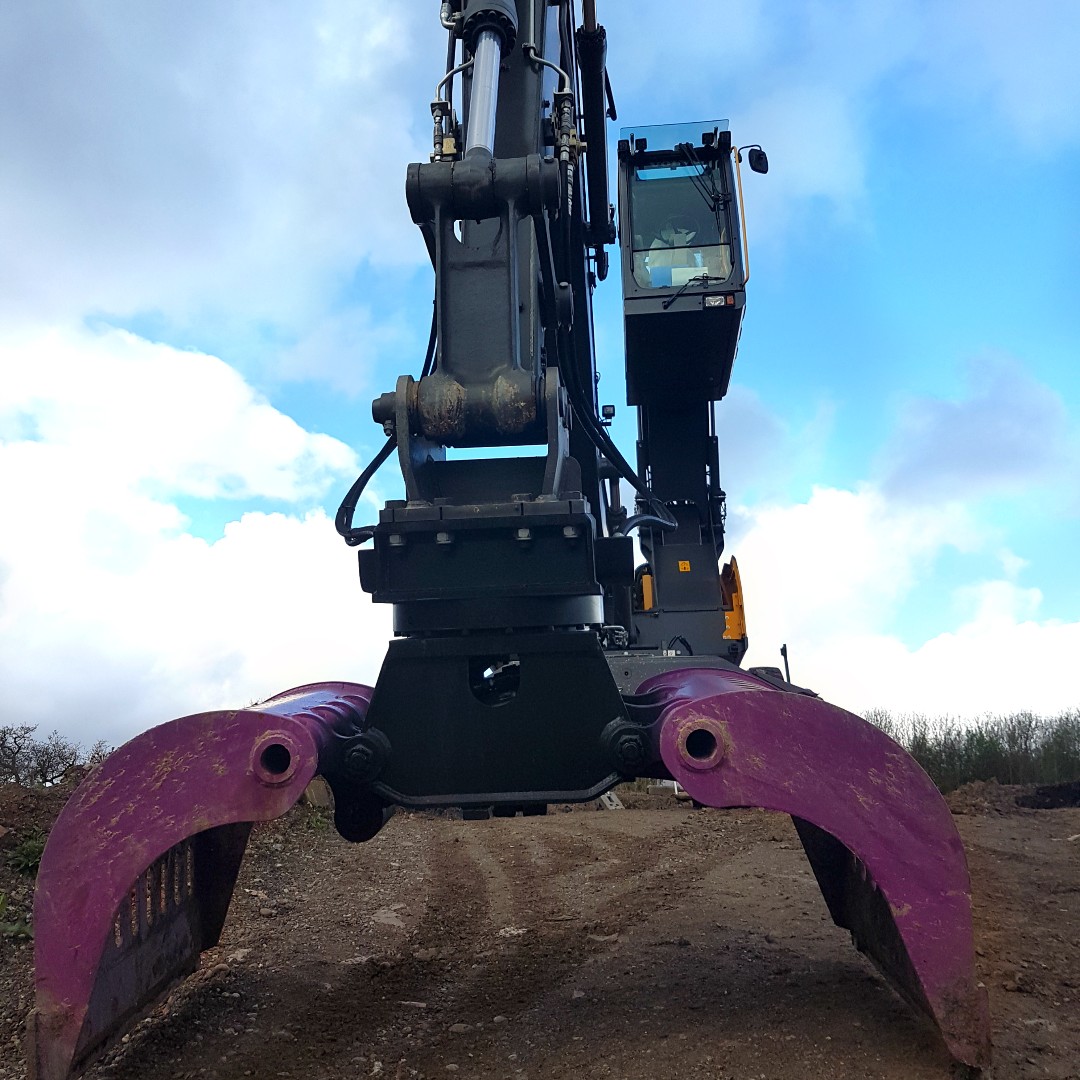 BPHAttachments's tweet photo. Specifically designed for waste handling and demolition #PRODEM Selector Grabs are suitable for the hardest of jobs.
Get in touch to see which suits you sales@bph-uk.com
https://t.co/t0WntbFUfz
#bphattachments #grabhire #selectorgrabs #recycling #wastemanagement #skiphire https://t.co/0pS07dcp6a