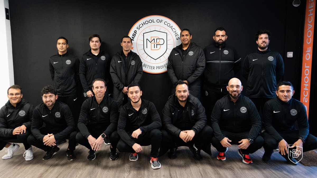 MBPSchool's tweet photo. 🗒️La edición 1⃣6⃣ del Máster en Fútbol de Alto Rendimiento terminará a fines de Mayo. ¡Tenemos un largo camino por delante y muchas otras fechas importantes en nuestro calendario!
⚽️Ánimo a los estudiantes que esto recién empieza!
#IAMMBP #MBPFamily #MasterMBP https://t.co/zZ3alH8DGK