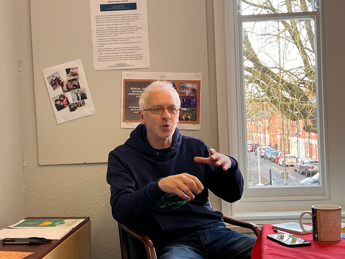 In full flow, John @DocMediaCentre at the last #warmspaces session. He's back tomorrow morning at 9am, talking this time about staying safe online. Come join us. 131, Loughborough Road, Leicester.