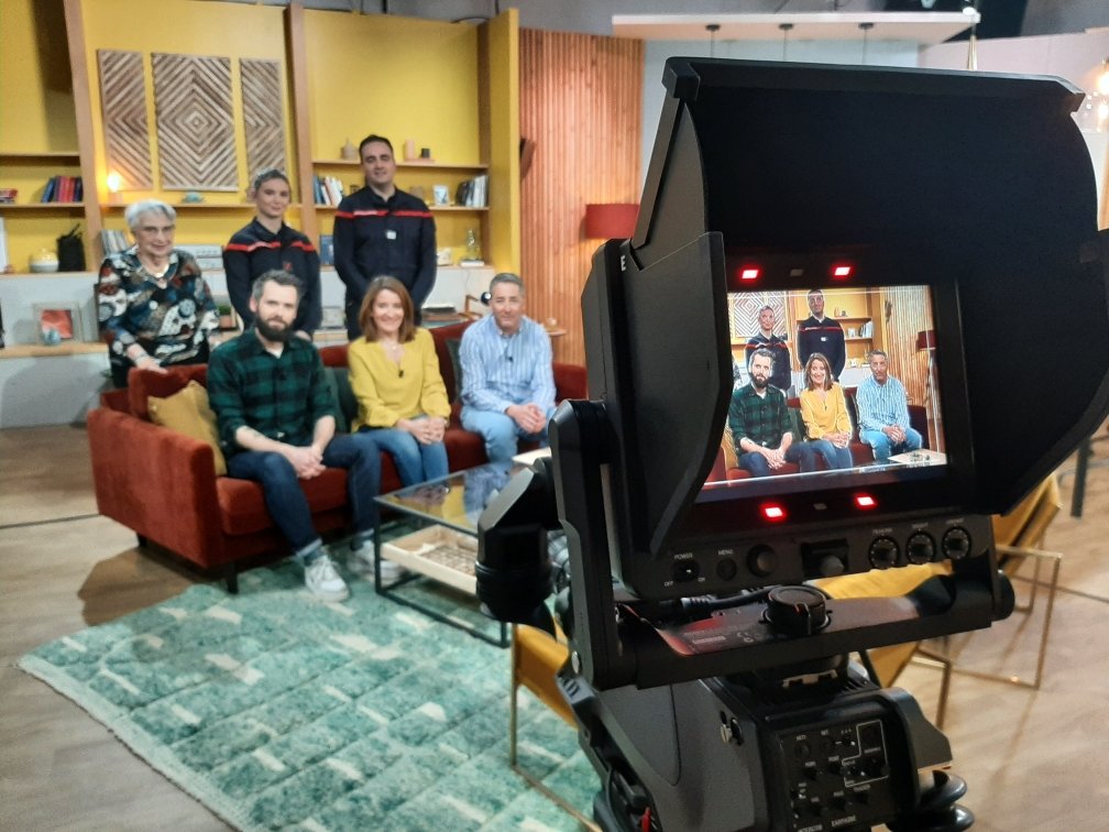 ESEA Nouvelle-Aquitaine (@esea_na) on Twitter photo Mais qu'est-ce qu'il se trame ici... ??? 😉 Rendez-vous le 8 mars à 10h sur <a href="/F3Aquitaine/">France 3 Aquitaine</a> #MonEspaceSante #esante <a href="/ARS_NAquit/">ARS Nouvelle-Aquitaine</a> Mais qu'est-ce qu'il se trame ici... ??? 😉 Rendez-vous le 8 mars à 10h sur <a href="/F3Aquitaine/">France 3 Aquitaine</a> #MonEspaceSante #esante <a href="/ARS_NAquit/">ARS Nouvelle-Aquitaine</a>
