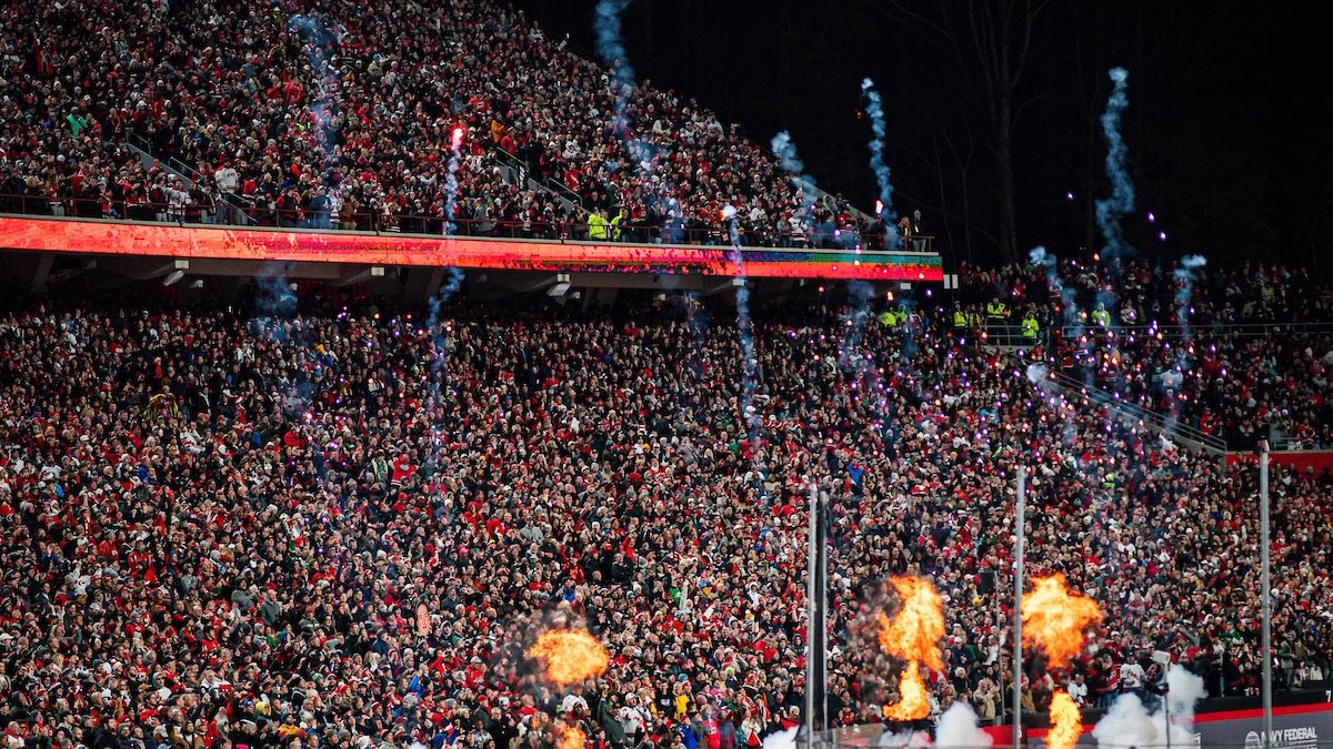 I’ve seen incredible crowds over the years but #raleighwood set a new bar. Undoubtedly the best atmosphere I’ve ever soundtracked. #LetsGoCanes thank you for the energy, spirit and singalongs #NHL #StadiumSeries