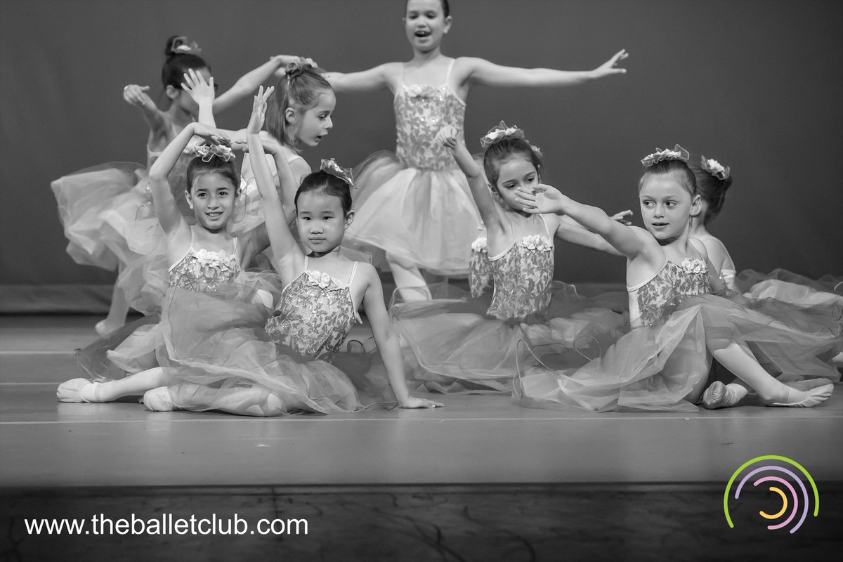 TheBalletClub's tweet photo. It’s always a great day for ballet! 

#ballet #ballerina #NYC #theballetclub

📸 Jaqlin Medlock https://t.co/EGsa58EUdc