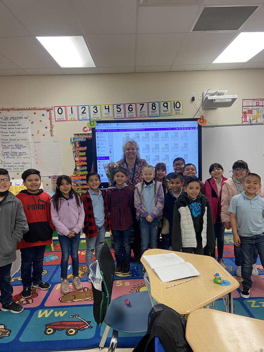 DesertViewElem1's tweet photo. A huge congratulations to our Teacher of the Year , Mrs. Judge and our Staff Member of the Year, Mrs. Payan! We are lucky to work with such fantastic team members⭐️ https://t.co/5532y1v1AX