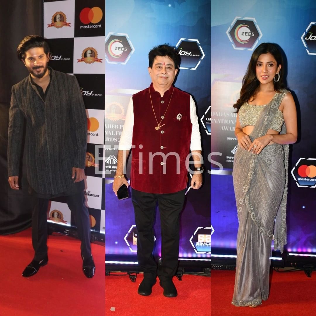 Dulquer Salmaan, Barkha Singh, Shiv Thackeray and others were spotted at Dadasaheb Phalke International Awards.

#DulquerSalmaan #BarkhaSingh #ShivThackeray #Bollywood #ETimes #dadasahebphalkeaward
