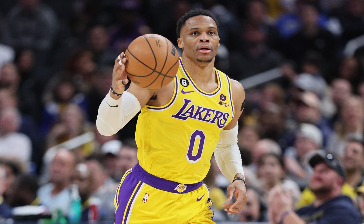 BleacherReport's tweet photo. Clippers-Lakers, April 5.
Circle your calendars 🔥 https://t.co/y2gut8BNJ8