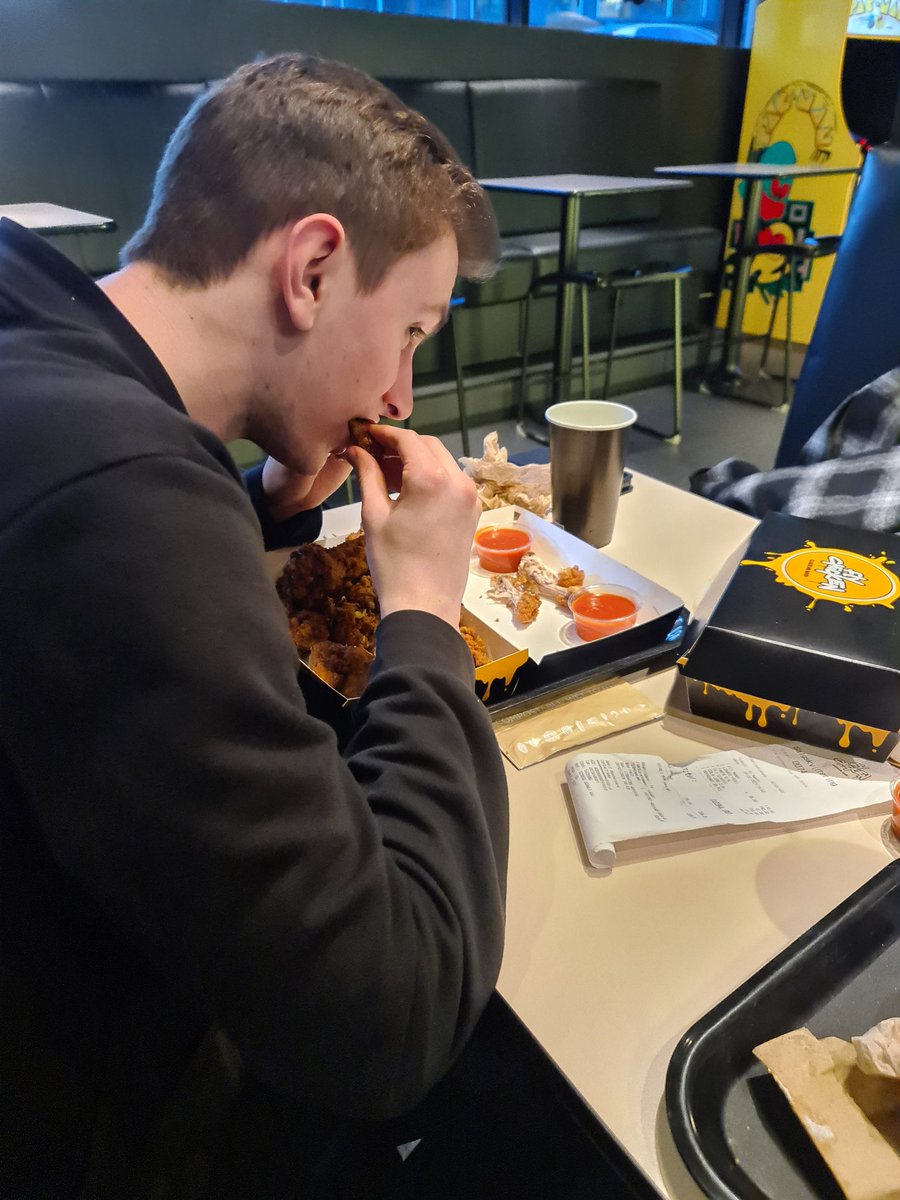 We're at a fried chicken place and man's just ordered 30 wings. What are his eating habits even