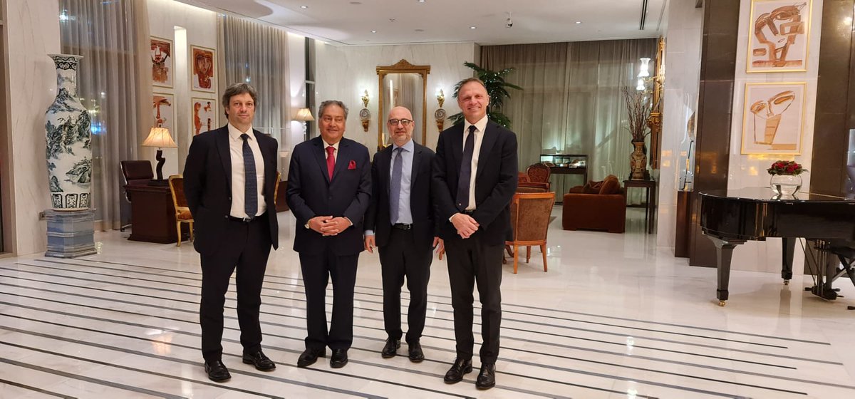 kvachani61's tweet image. It was a honour and pleasure meeting  Hon. Francesco Lollobrigida the Minister of Agriculture, Food Sovereignty and Forestry of the Italy @FrancescoLollo1 and the Ambassador of Italy to the United Arab Emirates, H.E. Lorenzo Fanara.

@ItalyinUAE @Gulfood

#UAE #Italy #GulfFood