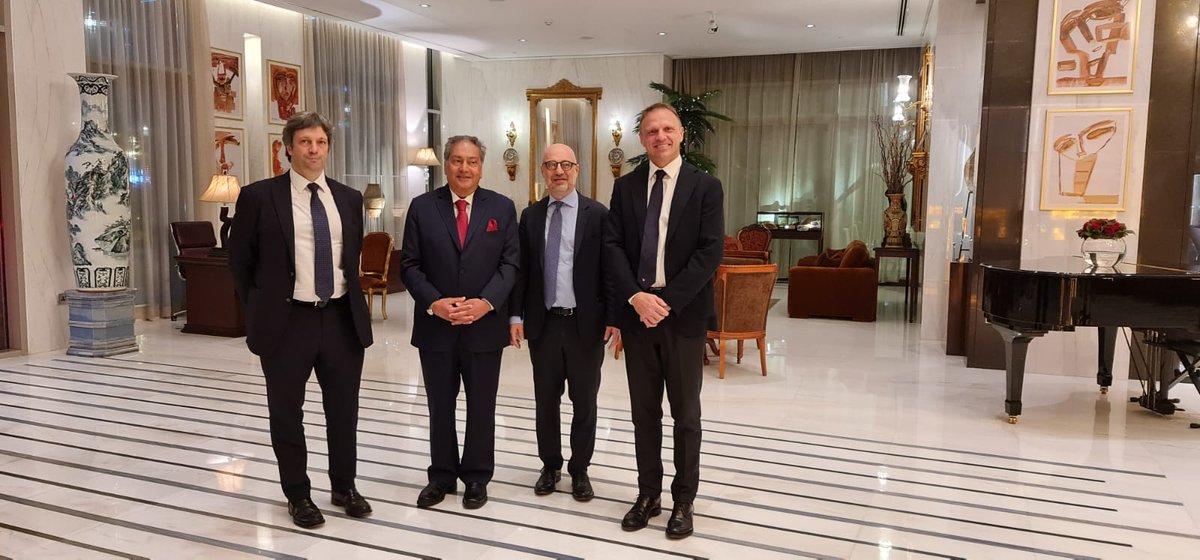kvachani61's tweet image. It was a honour and pleasure meeting  Hon. Francesco Lollobrigida the Minister of Agriculture, Food Sovereignty and Forestry of the Italy @FrancescoLollo1 and the Ambassador of Italy to the United Arab Emirates, H.E. Lorenzo Fanara.

@ItalyinUAE @Gulfood

#UAE #Italy #GulfFood